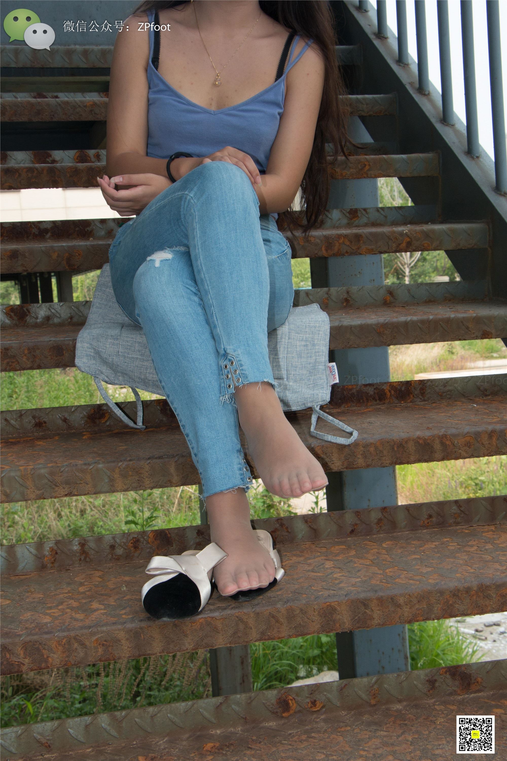 LSS山茶摄影 NO.010 芍药的短丝裸足